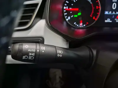 Renault Clio 2023 - 17500 EUR, 53777 km - AUTO.MOTO.pt - 53777km - foto 10 de 26