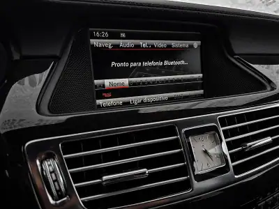 Mercedes-Benz CLS 350 2013 - 26950 EUR, 199000 km - AUTO.MOTO.pt - 199000km - foto 33 de 100