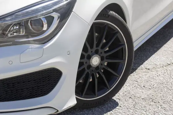 Mercedes-Benz CLA 220 2015 - 18900 EUR, 210888 km - 210888km - foto 5 de 16