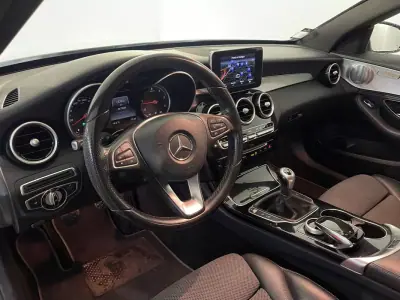 Mercedes-Benz C 220 2015 - 16500 EUR, 266000 km - AUTO.MOTO.pt - 266000km - foto 10 de 29