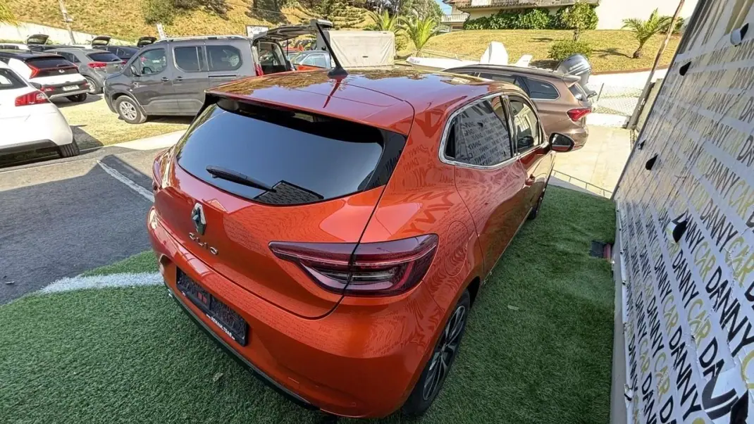 Renault Clio 2019 - 15990 EUR, 95000 km - AUTO.MOTO.pt - 95000km - foto 6 de 22