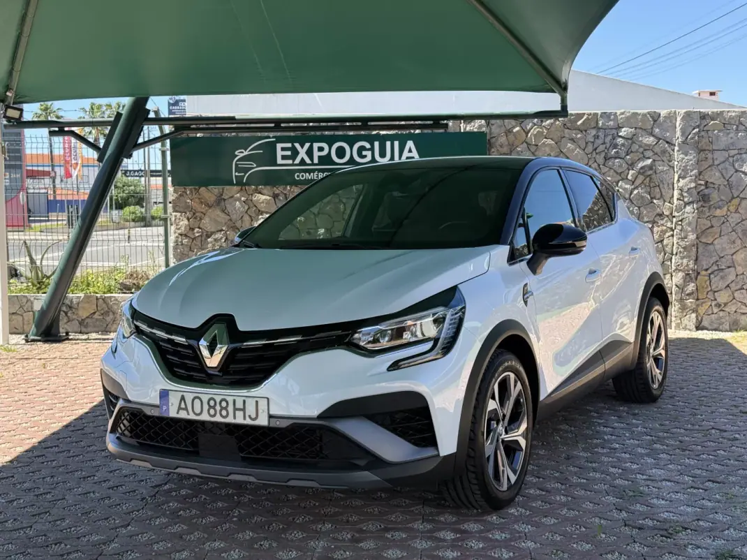 Renault Captur 2022 - 19900 EUR, 50534 km - AUTO.MOTO.pt - 50534km - foto 1 de 18