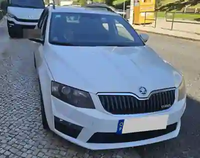Skoda Octavia Break 2013 — foto 2 de 3