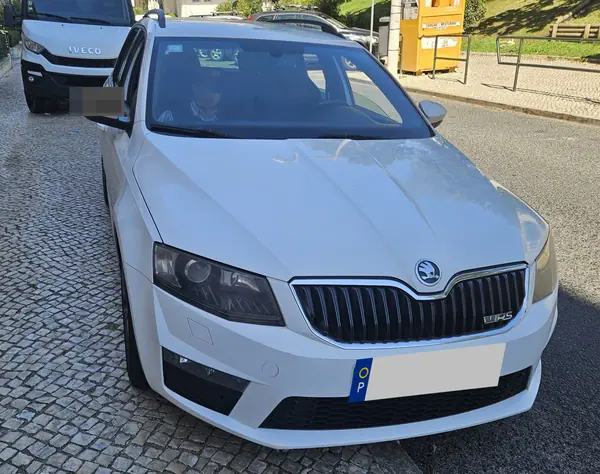 Skoda Octavia Break 2013 — foto 2 de 3