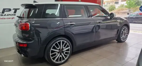 MINI Clubman 2018 - 19950 EUR, 149800 km - AUTO.MOTO.pt - 149800km - foto 2 de 27