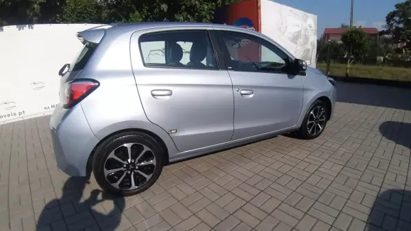 Mitsubishi Space Star 2020 - 11450 EUR, 50000 km - AUTO.MOTO.pt - 50000km - foto 8 de 28