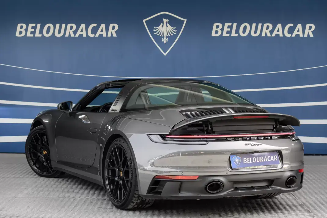 Porsche 992 2022 - 205000 EUR, 21755 km - AUTO.MOTO.pt - 21755km - foto 8 de 29