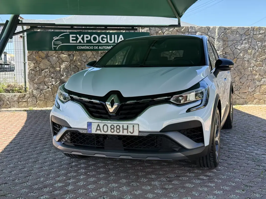 Renault Captur 2022 - 19900 EUR, 50534 km - AUTO.MOTO.pt - 50534km - foto 2 de 18