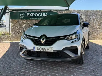 Renault Captur 2022 - 19900 EUR, 50534 km - AUTO.MOTO.pt - 50534km - foto 2 de 18