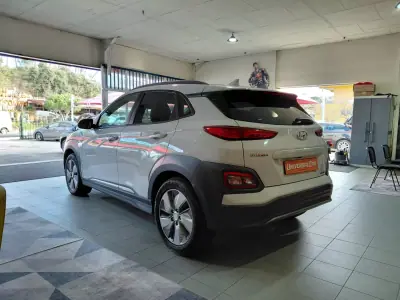 Hyundai Kauai 2019 - 18800 EUR, 99000 km - AUTO.MOTO.pt - 99000km - foto 5 de 26
