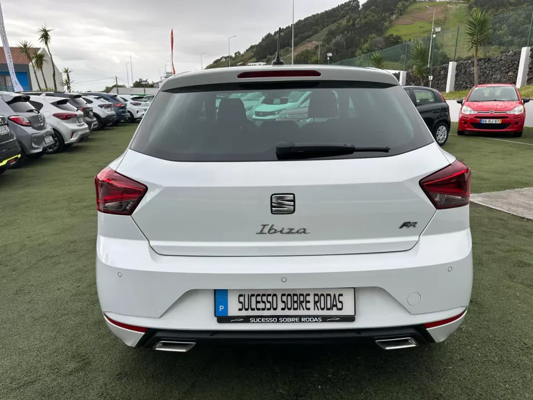 SEAT Ibiza 2023 - 22490 EUR, 21800 km - AUTO.MOTO.pt - 21800km - foto 9 de 18