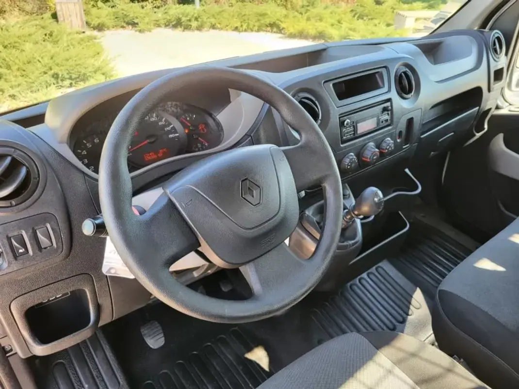 Renault MASTER 2.3 DCI L4 3.5T PRO POLSION RODADO DUPLO 2017 - 19000 EUR, 236388 km - AUTO.MOTO.pt - 236388km - foto 6 de 18