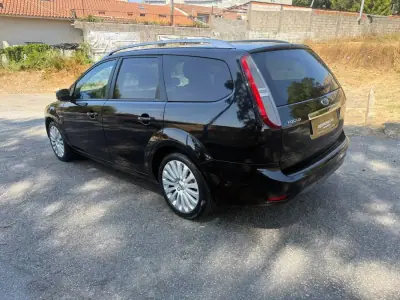 Ford Focus SW 2009 - 5990 EUR, 166000 km - AUTO.MOTO.pt - 166000km - foto 6 de 25