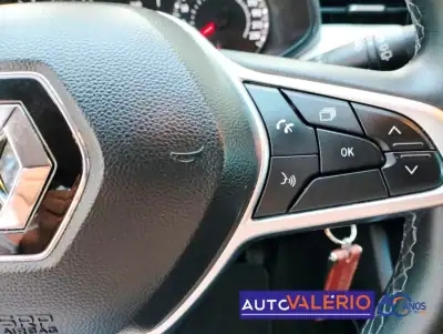 Renault Clio 2023 - 15950 EUR, 55104 km - AUTO.MOTO.pt - 55104km - foto 17 de 31