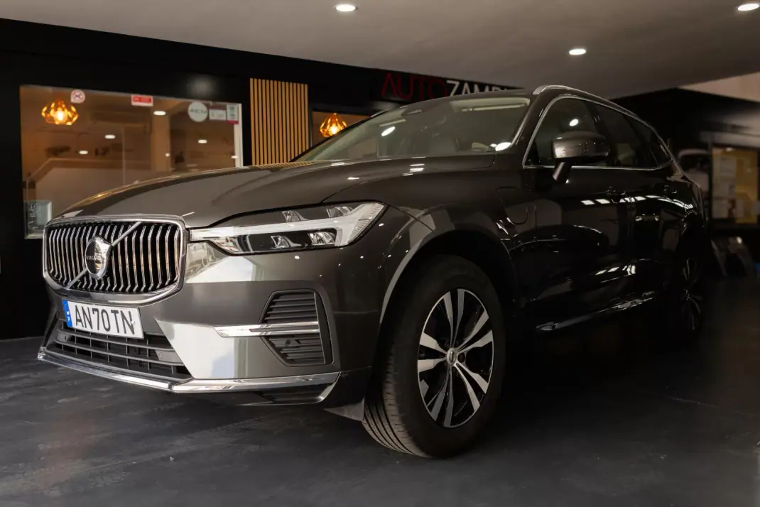 Volvo XC 60 2022 - 44900 EUR, 74400 km - AUTO.MOTO.pt - 74400km - foto 25 de 27