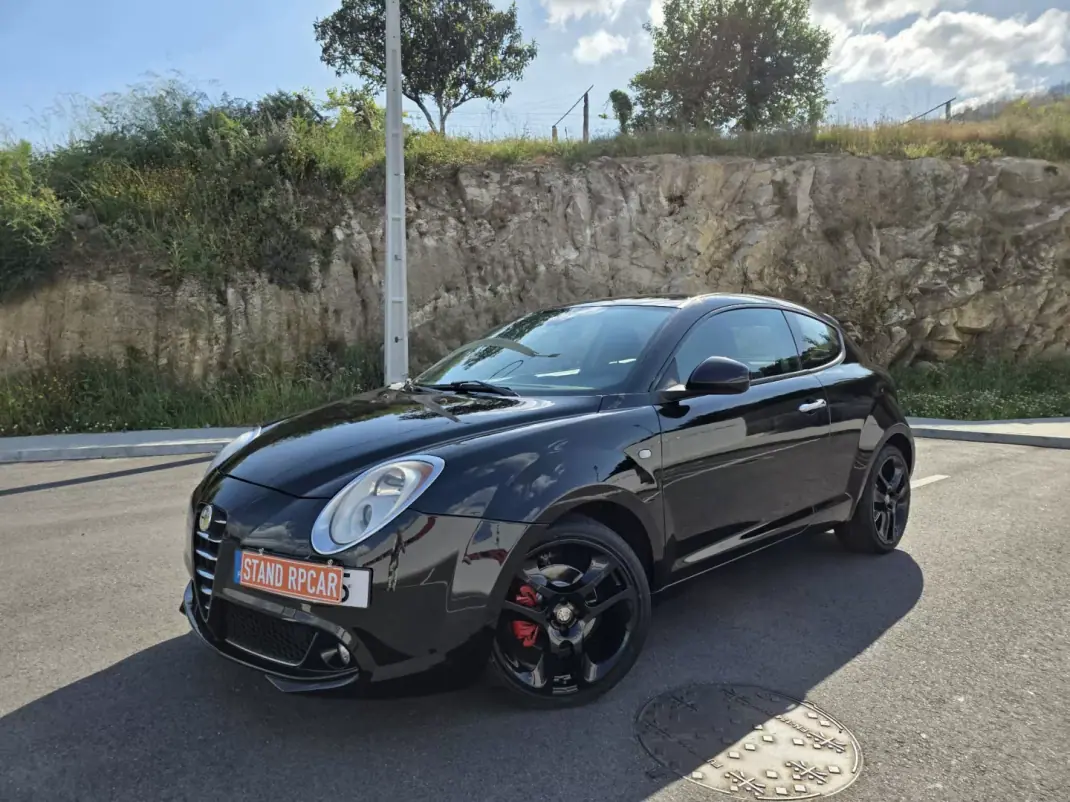 Alfa Romeo MiTo 2010 - 7450 EUR, 163000 km - AUTO.MOTO.pt - 163000km - foto 1 de 20
