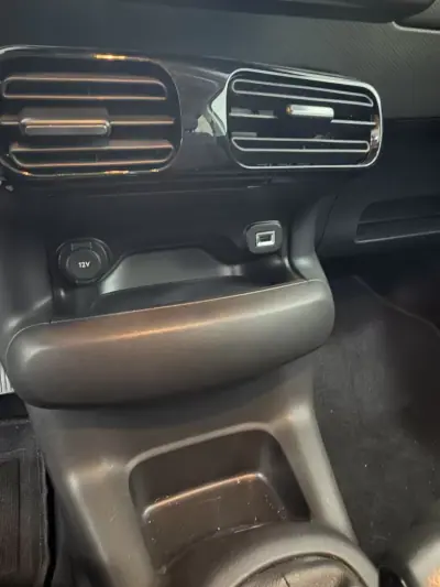 Citroën C4 Cactus 2017 - 12500 EUR, 70000 km - AUTO.MOTO.pt - 70000km - foto 11 de 14