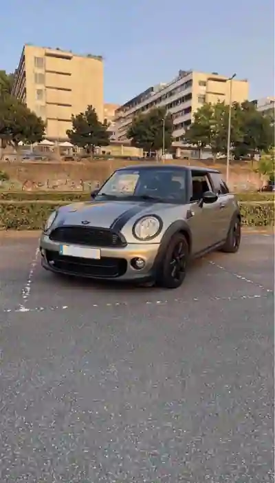 MINI Cooper 2007 - 6900 EUR, 100000 km - foto 1 de 8
