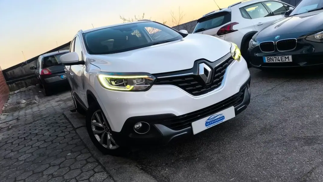 Renault Kadjar 2017 - 12500 EUR, 158000 km - AUTO.MOTO.pt - 158000km - foto 12 de 18