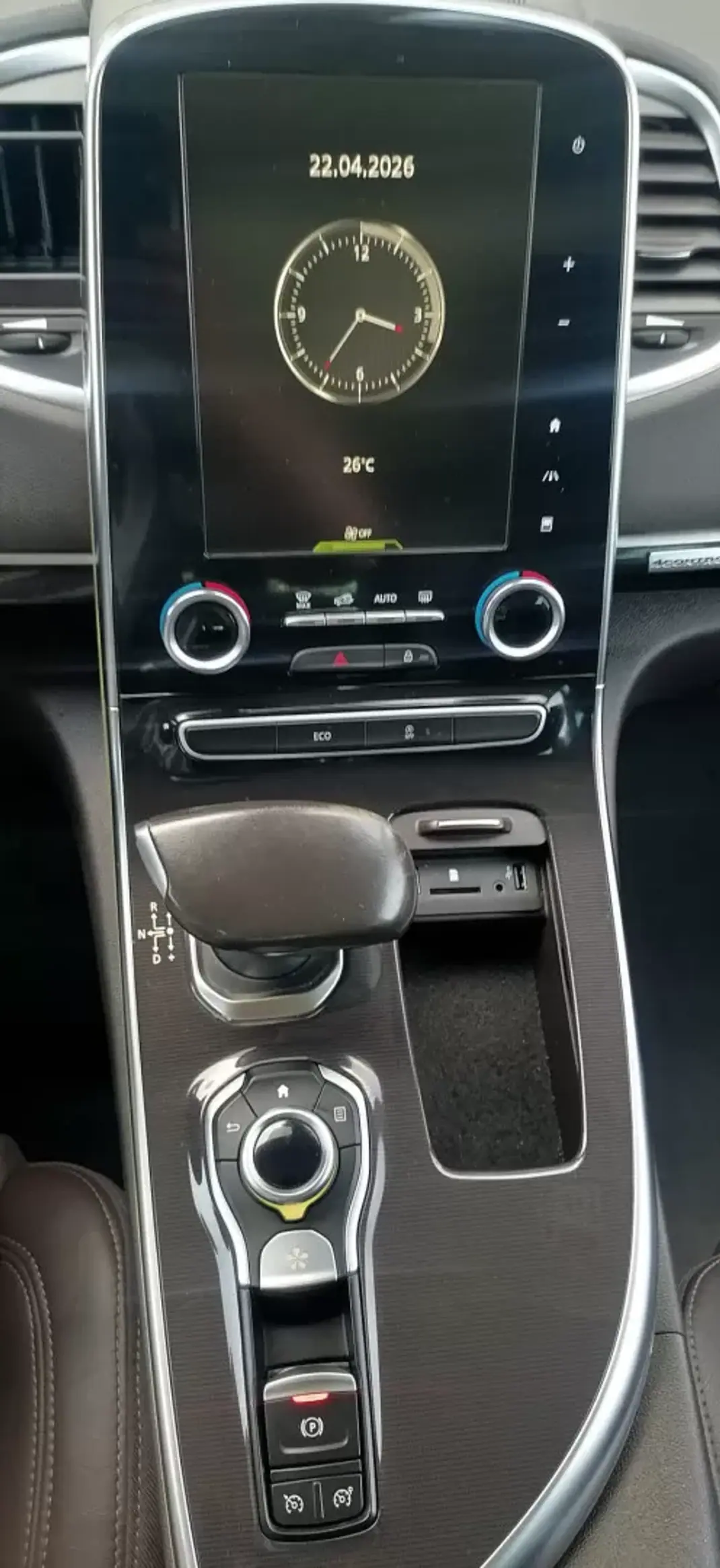 Renault Espace 2019 - 20750 EUR, 188080 km - AUTO.MOTO.pt - 188080km - foto 15 de 30