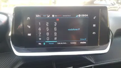 Peugeot 208 2022 - 13565 EUR, 63583 km - AUTO.MOTO.pt - 63583km - foto 25 de 37