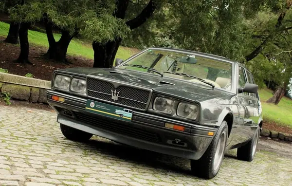 Maserati 420 420 Si 1988 Gasolina — 81 000 km · Porto Maserati 420 420 Si 1988 Gasolina
