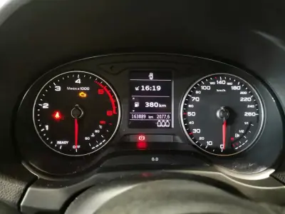 Audi A3 Sportback 2018 - 15650 EUR, 163117 km - 163117km - foto 7 de 13