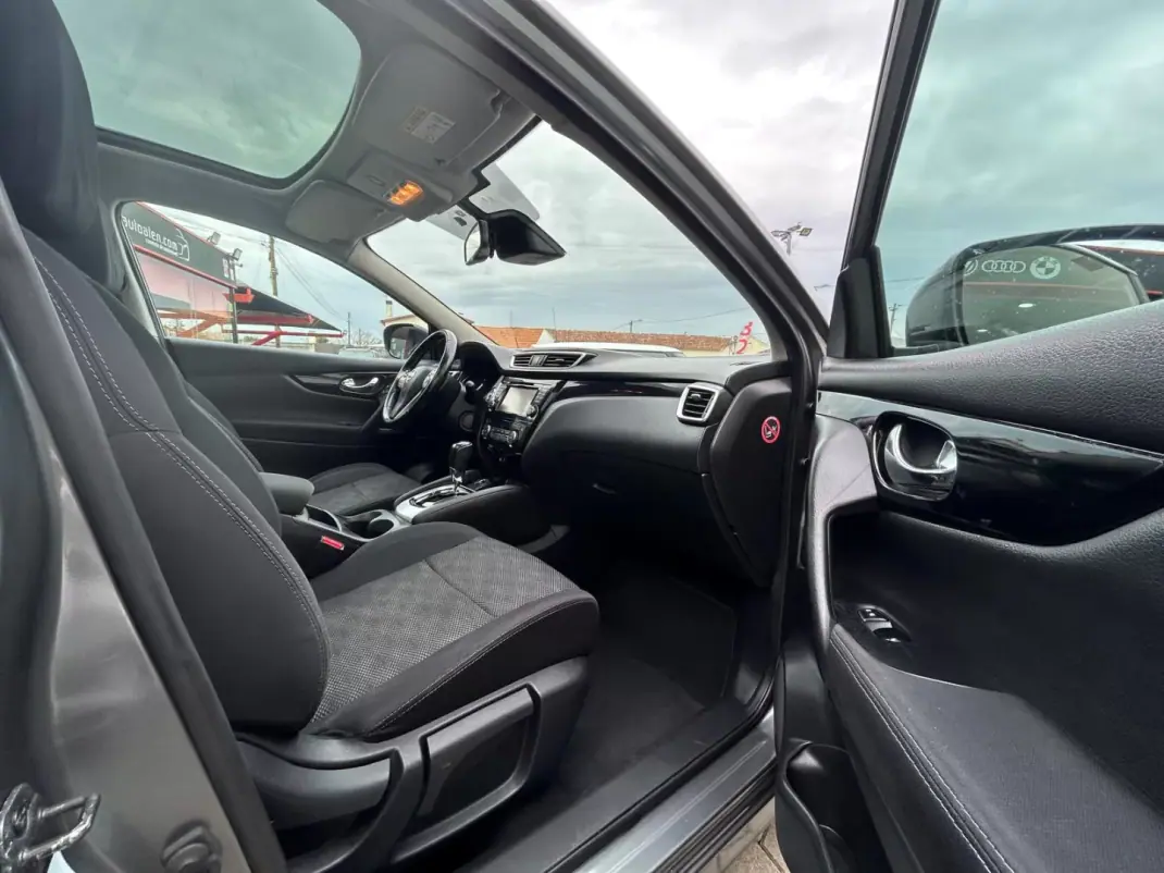 Nissan Qashqai 2015 - 16500 EUR, 120056 km - AUTO.MOTO.pt - 120056km - foto 22 de 22