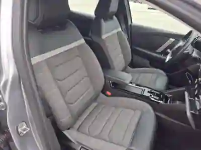 Citroën C4 2021 - 17500 EUR, 83000 km - foto 2 de 12