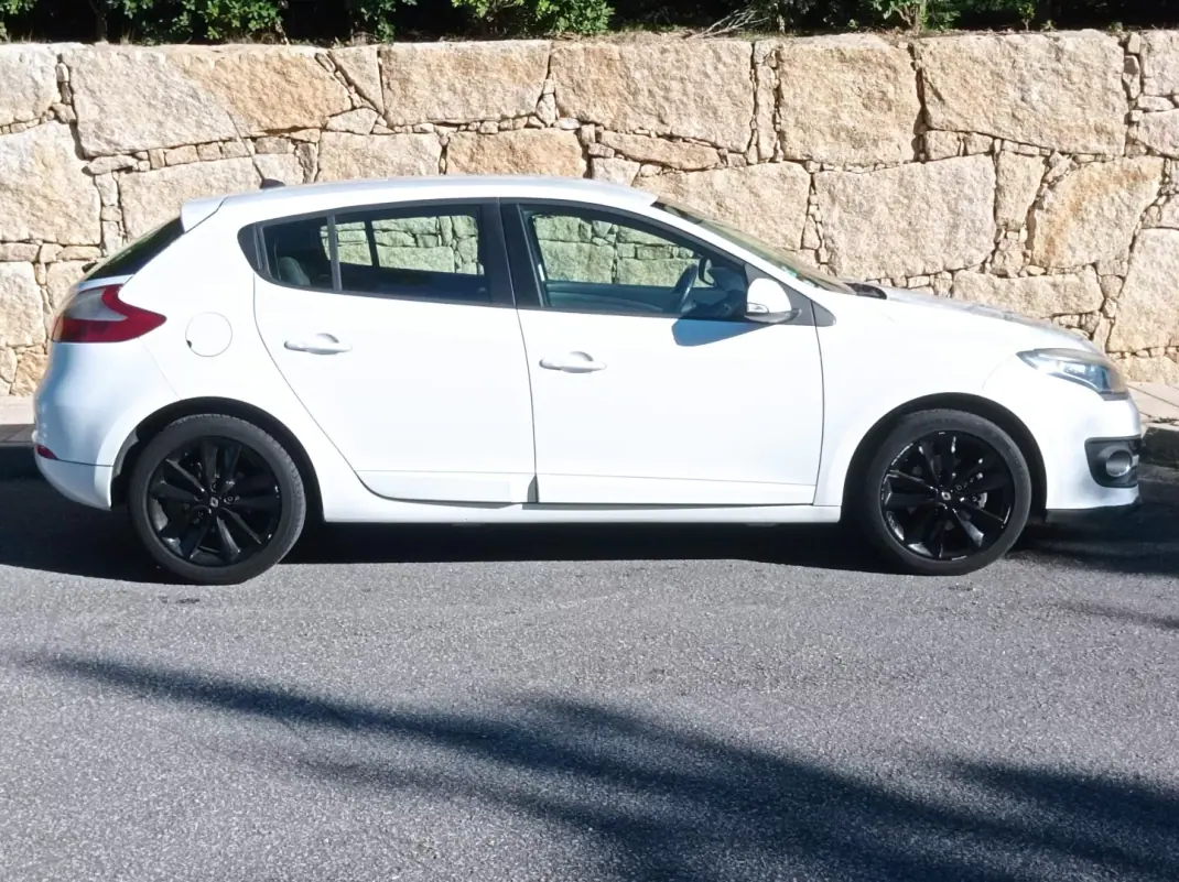 Renault Mégane 2014 - 6990 EUR, 228000 km - 228000km - foto 3 de 12