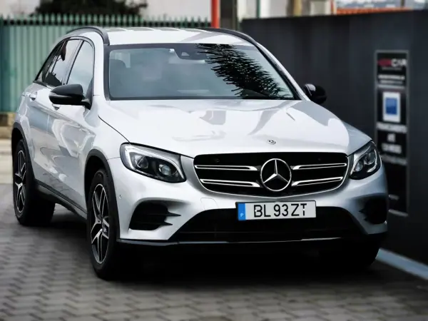 Mercedes-Benz GLC 250 2019 - 31950 EUR, 169900 km - AUTO.MOTO.pt - 169900km - foto 17 de 36