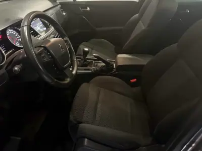 Peugeot 508 SW 2017 - 12490 EUR, 195000 km - AUTO.MOTO.pt - 195000km - foto 10 de 16