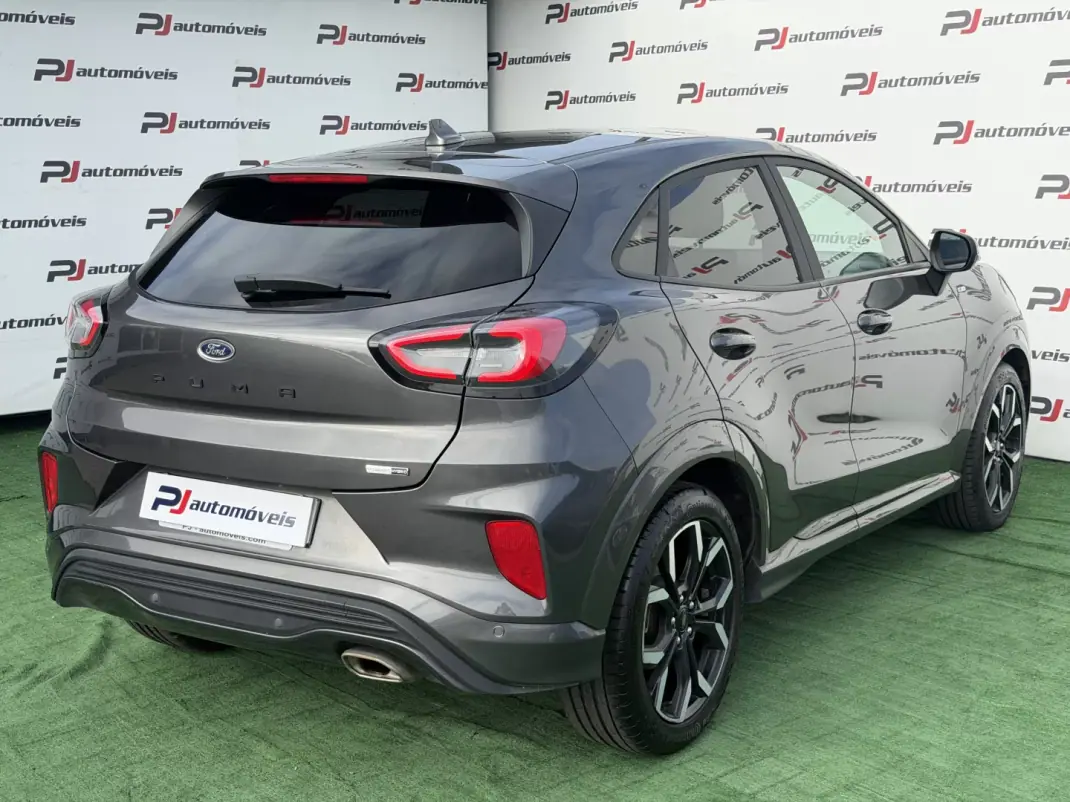 Ford Puma 2020 - 14500 EUR, 138496 km - AUTO.MOTO.pt - 138496km - foto 7 de 17