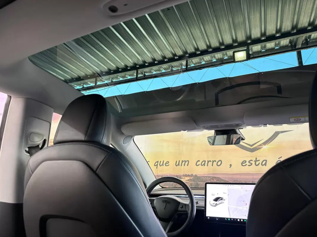 Tesla Model 3 2020 - 20900 EUR, 170759 km - AUTO.MOTO.pt - 170759km - foto 13 de 20