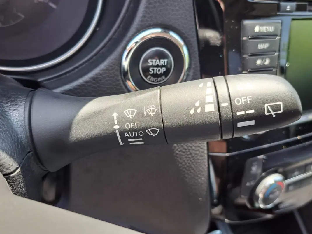 Nissan Qashqai 2019 - 18750 EUR, 92563 km - 92563km - foto 34 de 50
