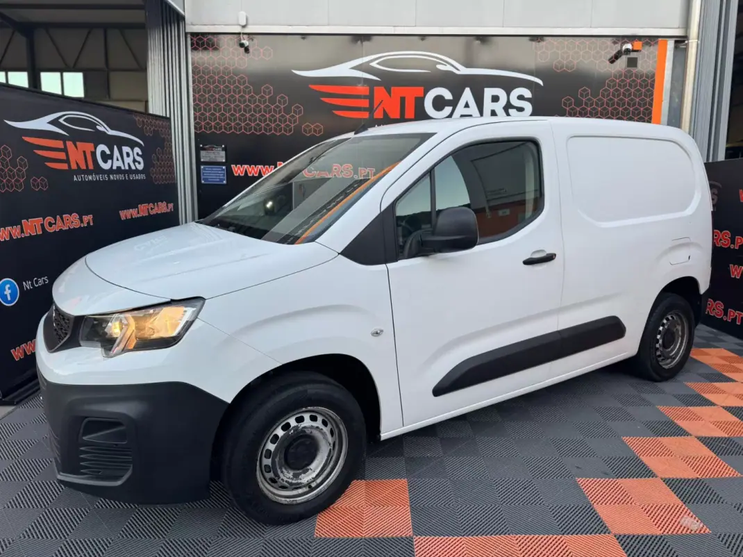 Peugeot PARTNER 1.6 BlueHDi L1 Pro 2019 - 11500 EUR, 172861 km - AUTO.MOTO.pt - 172861km - foto 1 de 11