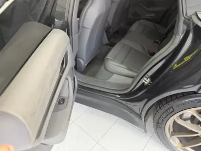 Porsche Taycan 2023 - 69000 EUR, 84534 km - AUTO.MOTO.pt - 84534km - foto 28 de 39