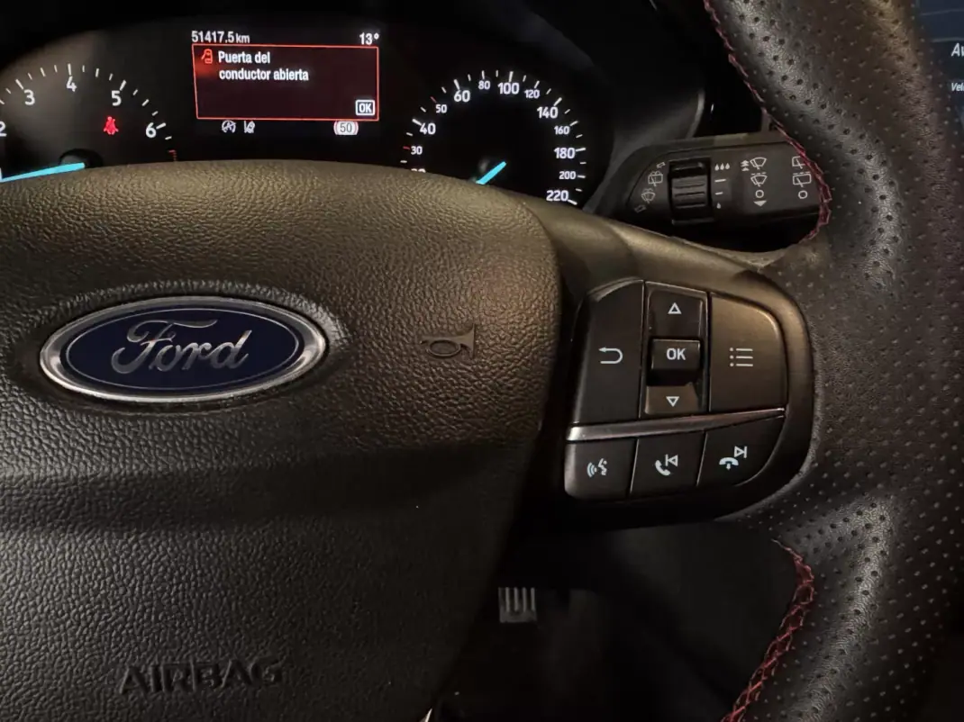 Ford Focus 2024 - 20990 EUR, 51400 km - AUTO.MOTO.pt - 51400km - foto 25 de 36