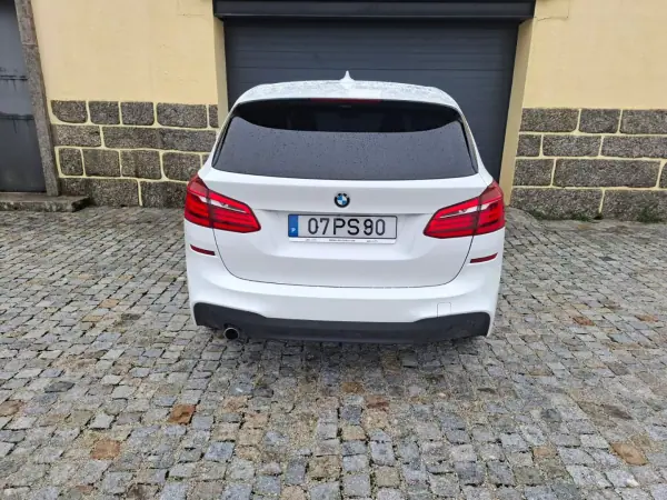 BMW 216 Active Tourer 2015 - 14990 EUR, 142957 km - AUTO.MOTO.pt - 142957km - foto 6 de 20