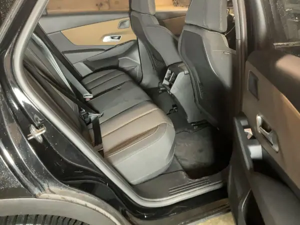 DS DS7 Crossback 2020 - 23900 EUR, 23026 km - AUTO.MOTO.pt - 23026km - foto 4 de 7