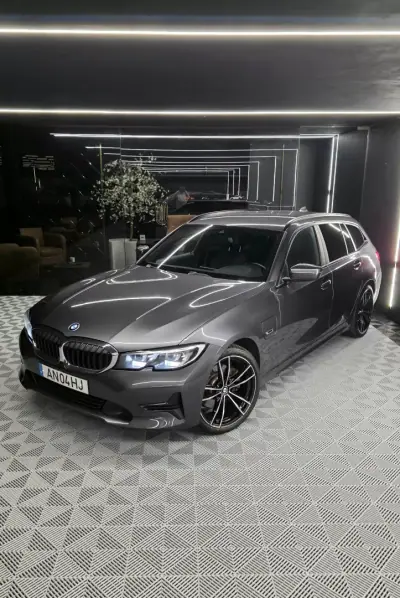 BMW 320 2022 - 26750 EUR, 139000 km - AUTO.MOTO.pt - 139000km - foto 2 de 24