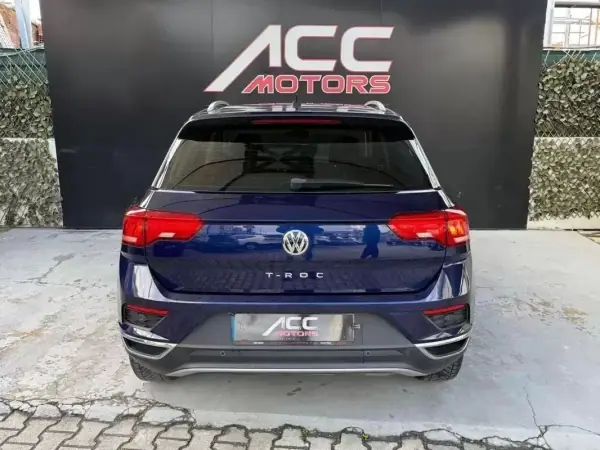 Volkswagen T-Roc 2019 - 21900 EUR, 135000 km - AUTO.MOTO.pt - 135000km - foto 7 de 48