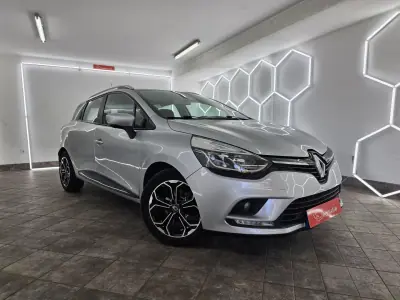 Renault Clio Sport Tourer 2019 - 8650 EUR, 259539 km - AUTO.MOTO.pt - 259539km - foto 2 de 24
