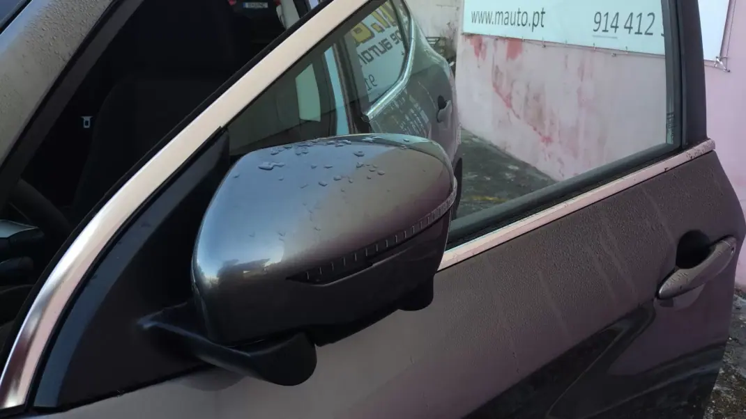 Nissan Qashqai 2017 - 15999 EUR, 139999 km - AUTO.MOTO.pt - 139999km - foto 13 de 34