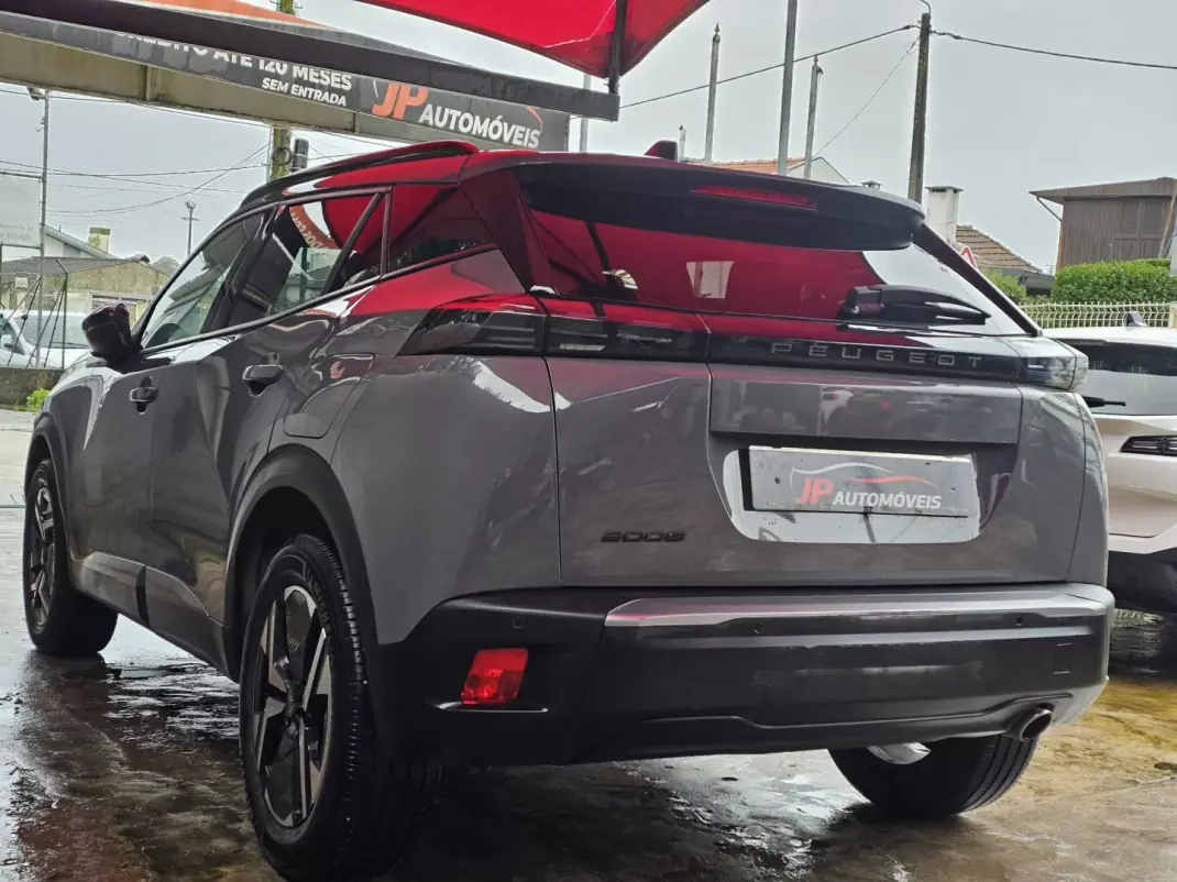 Peugeot 2008 2023 - 22999 EUR, 119000 km - AUTO.MOTO.pt - 119000km - foto 19 de 21