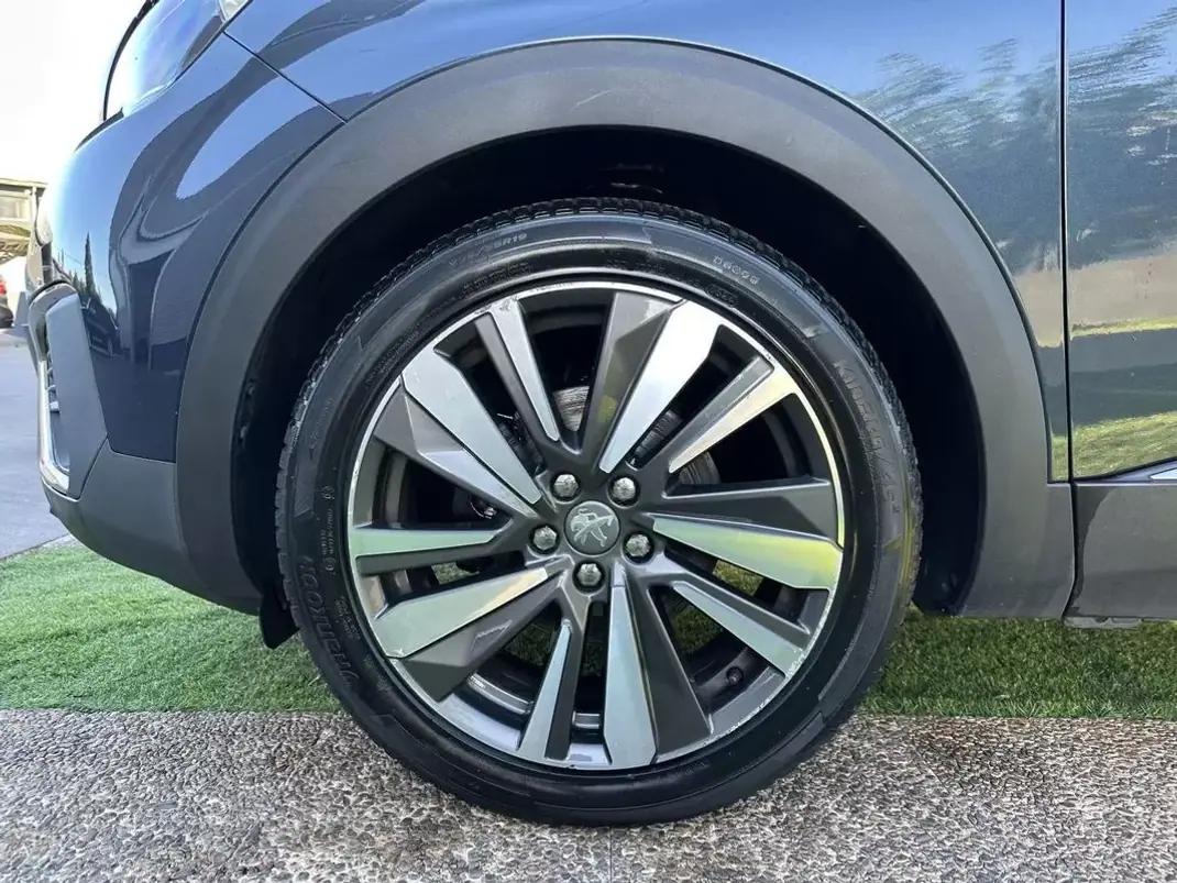 Peugeot 5008 2018 - 14900 EUR, 220000 km - 220000km - foto 19 de 60