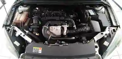 Ford Focus SW 2007 - 5500 EUR, 174000 km - AUTO.MOTO.pt - 174000km - foto 14 de 15