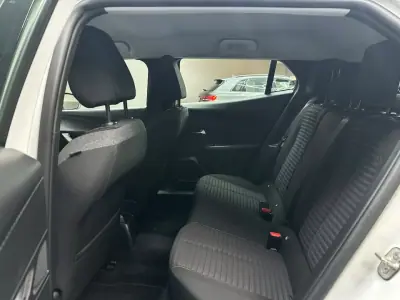 Peugeot 2008 2022 - 17200 EUR, 22770 km - 22770km - foto 13 de 14