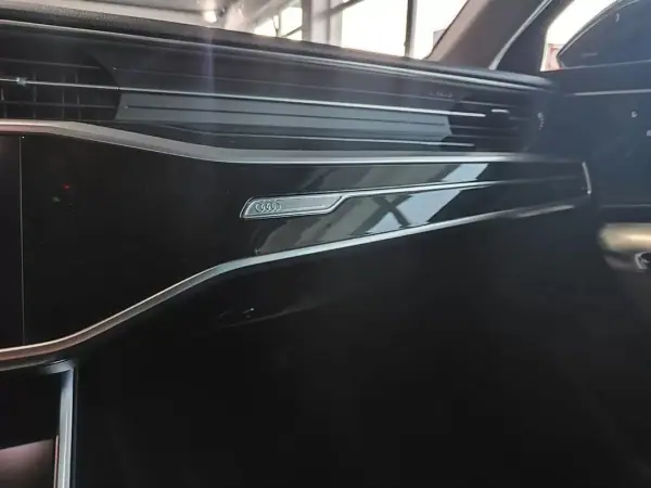 Audi A6 2018 - 26950 EUR, 198000 km - AUTO.MOTO.pt - 198000km - foto 45 de 45
