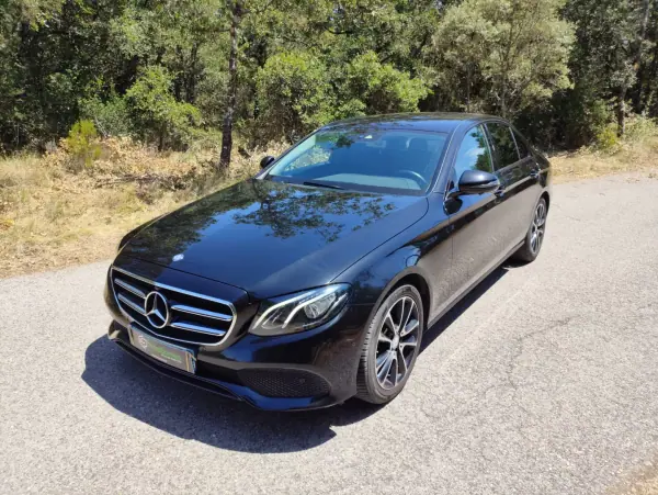 Mercedes-Benz E 350 2016 - 24900 EUR, 179677 km - AUTO.MOTO.pt - 179677km - foto 2 de 21